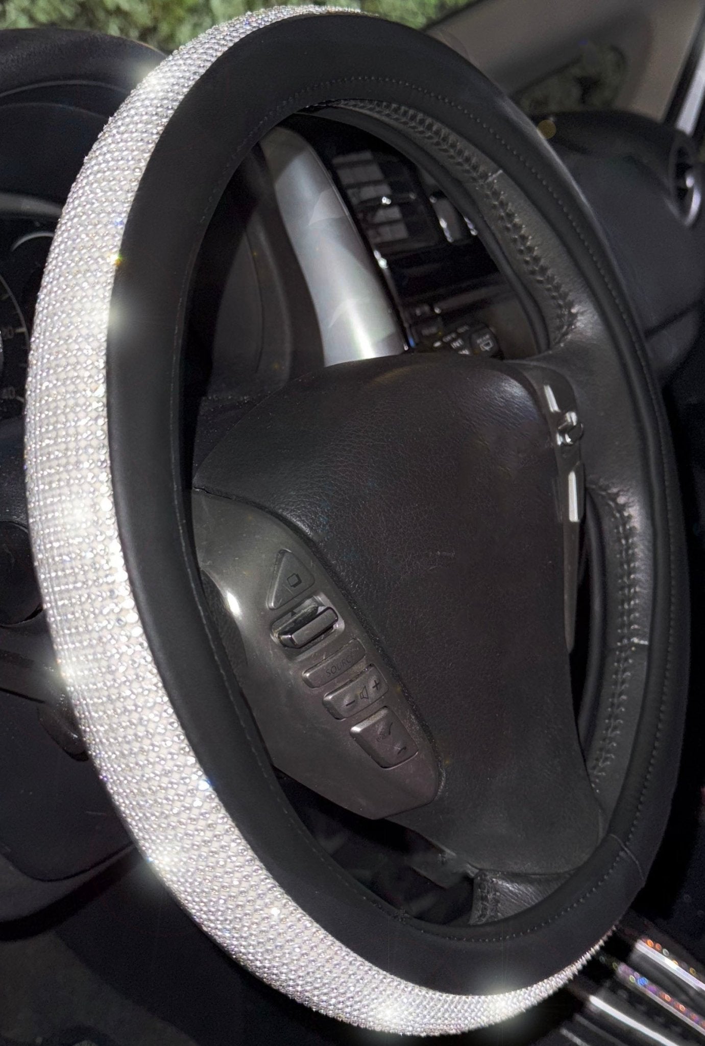 Diamond Leather Steering Wheel Cover with Bling Bling Crystal Rhinestones, Universal Fit 15 Inch Car Wheel Protector for Women , Silver - Fashion Car ®