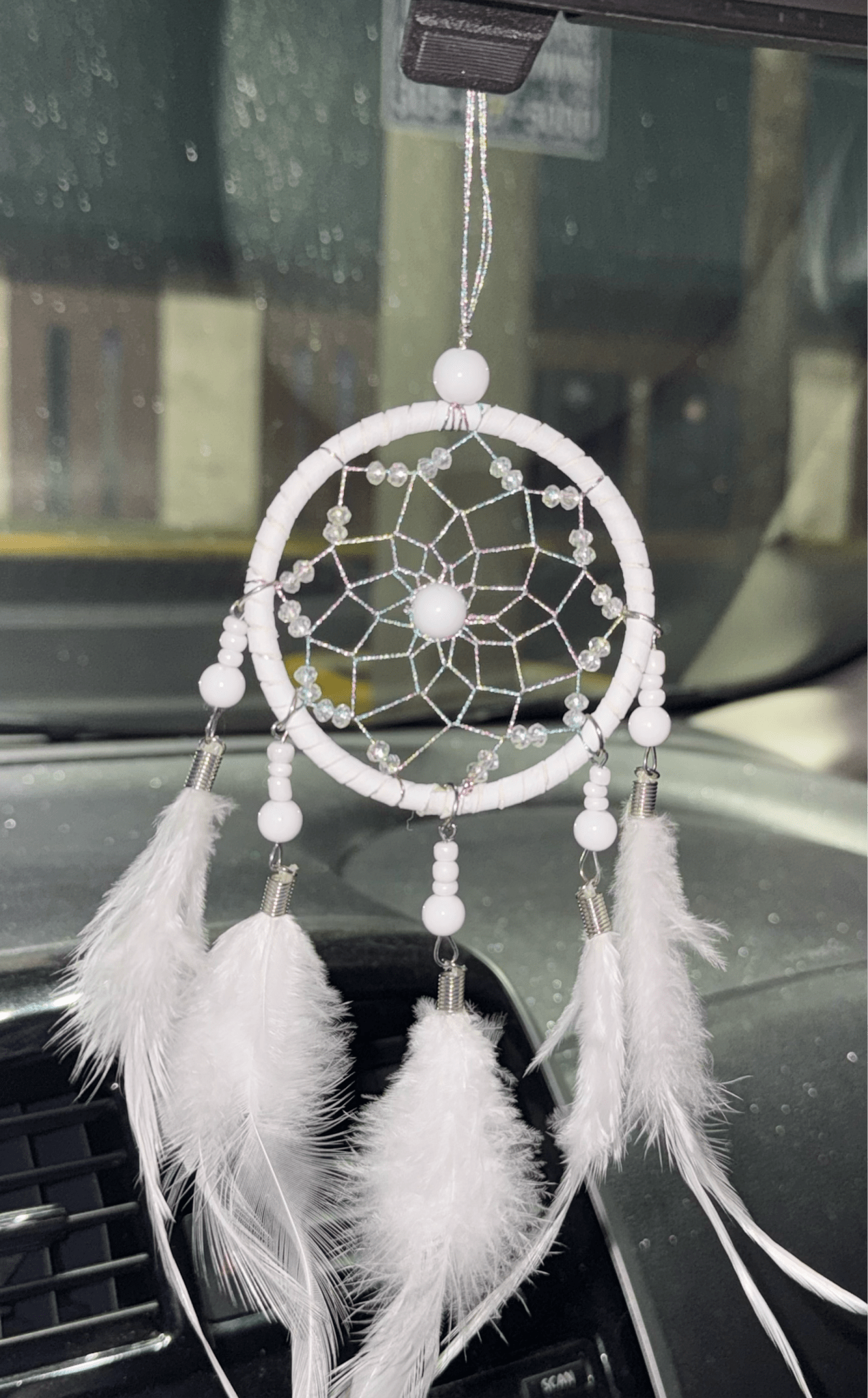 Dream Catchers for Cars Rear View Mirror, Small Feather Dream Catcher Wall Hanging Car Deco Accessories for Women (White) - Fashion Car ®