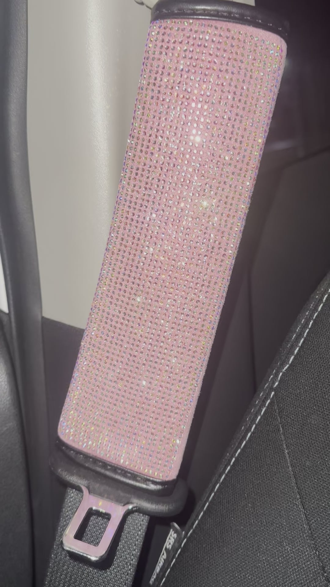 Bling Car Seatbelt Covers for Women Girls, Rhinestone Crystal Velvet Seat Belt Cushion Pad Cover Protector, Diamond Shine Safety Shoulder Pad, Car Interior Accessories, Decorations 2 packs Pink