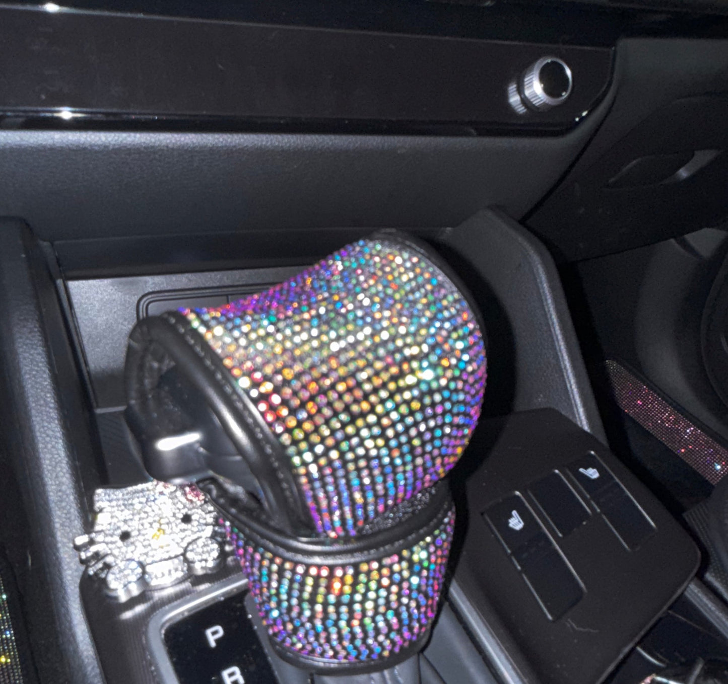 Ultra bling Auto Gear Shift Knob Cover, Car Knob Gear Stick Protector, Auto Shift Gear Cover with Crystal Glitter Bling Rhinestones, Universal Vehicle Decoration ice Colorful - Fashion Car ®