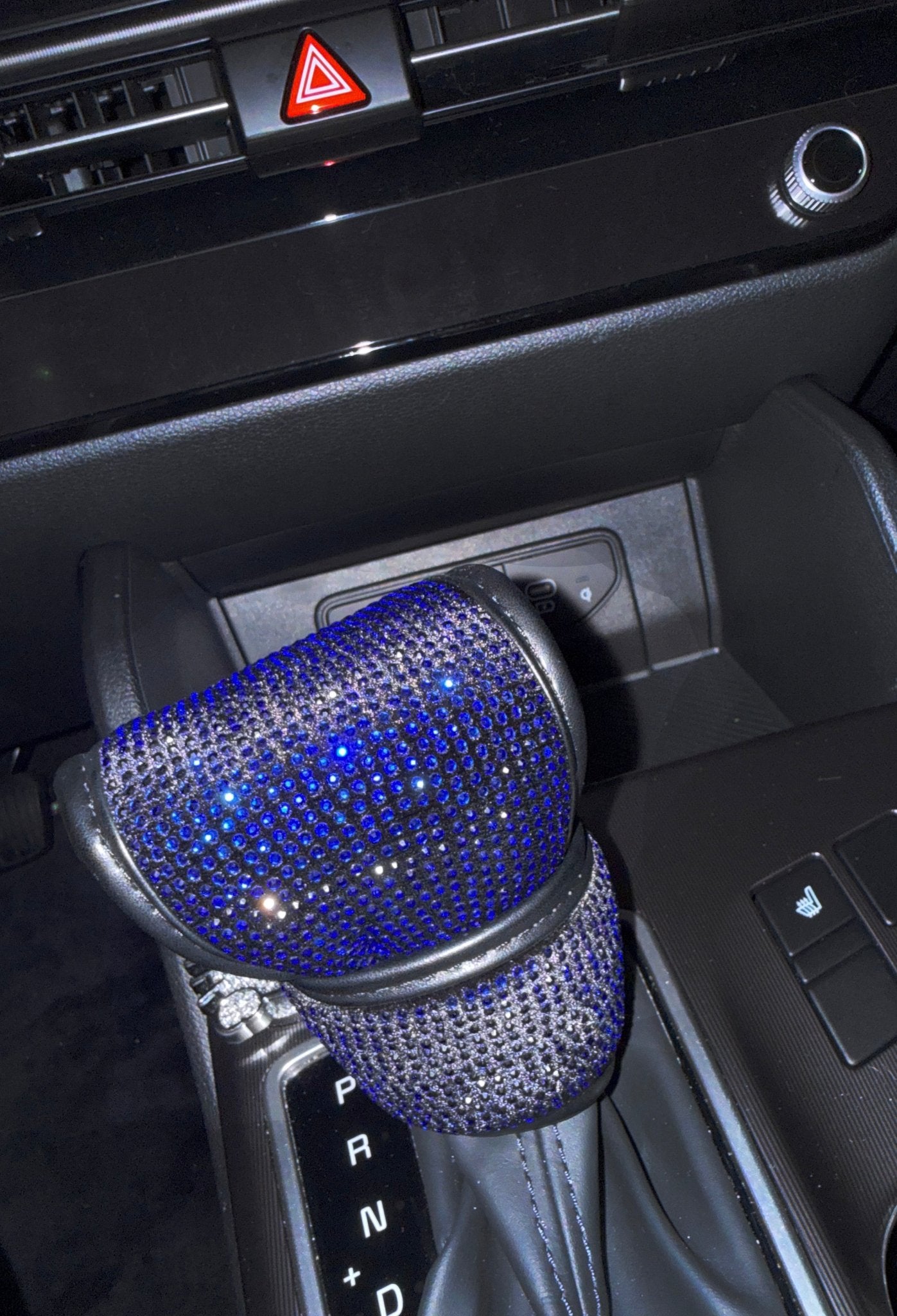 Ultra bling Auto Gear Shift Knob Cover, Car Knob Gear Stick Protector, Auto Shift Gear Cover with Crystal Glitter Bling Rhinestones, Universal Vehicle Decoration ice Blue - Fashion Car ®